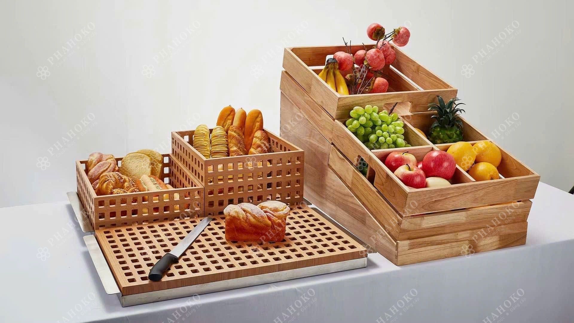 Khay Buffet Phahoko: "Vũ Khí Bí Mật" Nâng Tầm Tiệc Du Thuyền, Khách Sạn