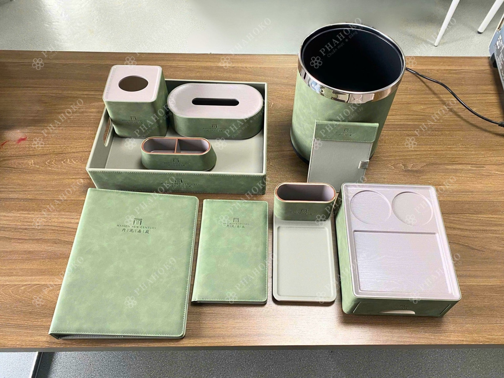 Bộ đồ da buồng phòng