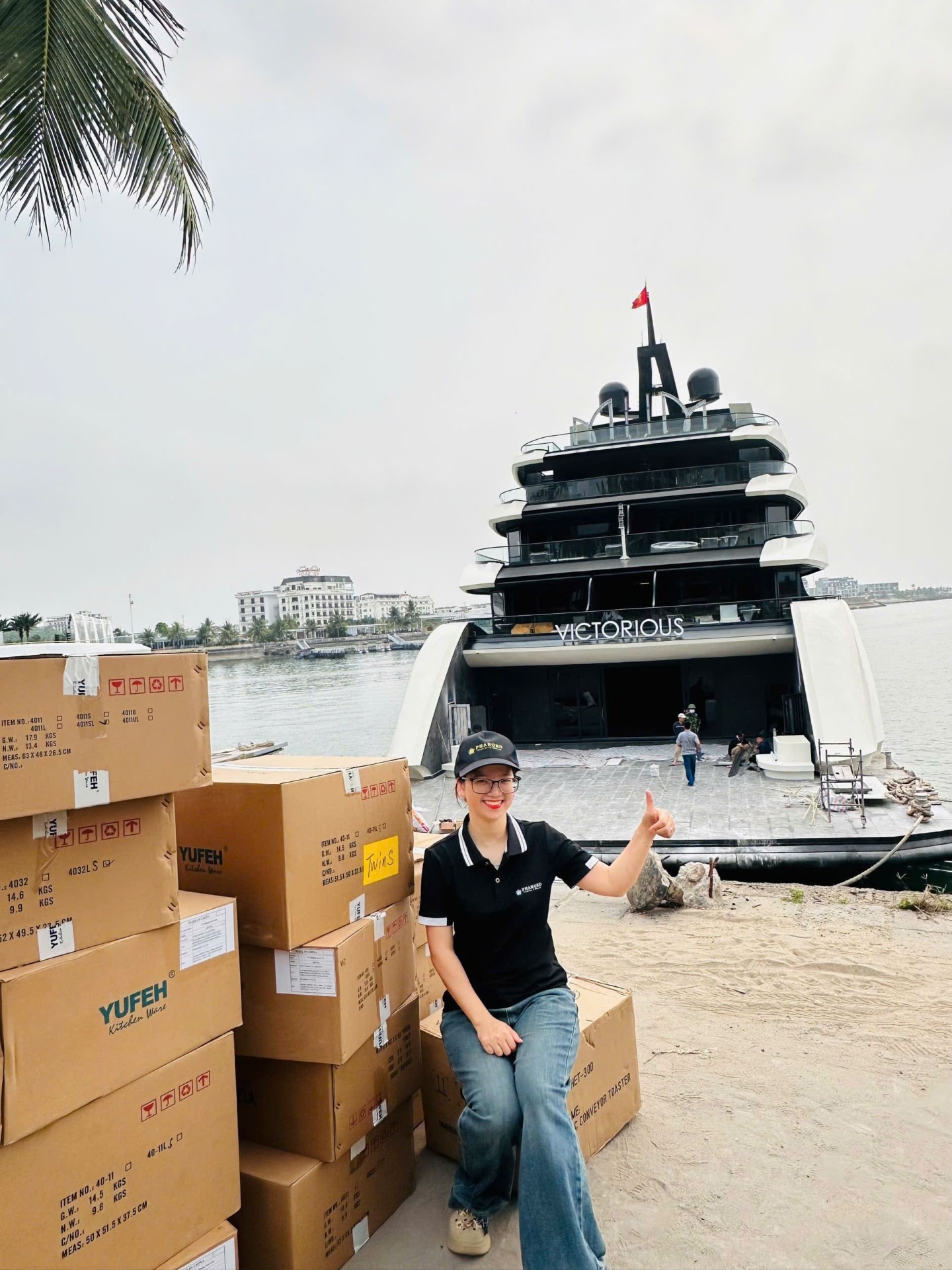 PHAHOKO CHINH PHỤC KỲ QUAN: HOÀN TẤT GIAO HÀNG SIÊU DU THUYỀN VICTORIOUS